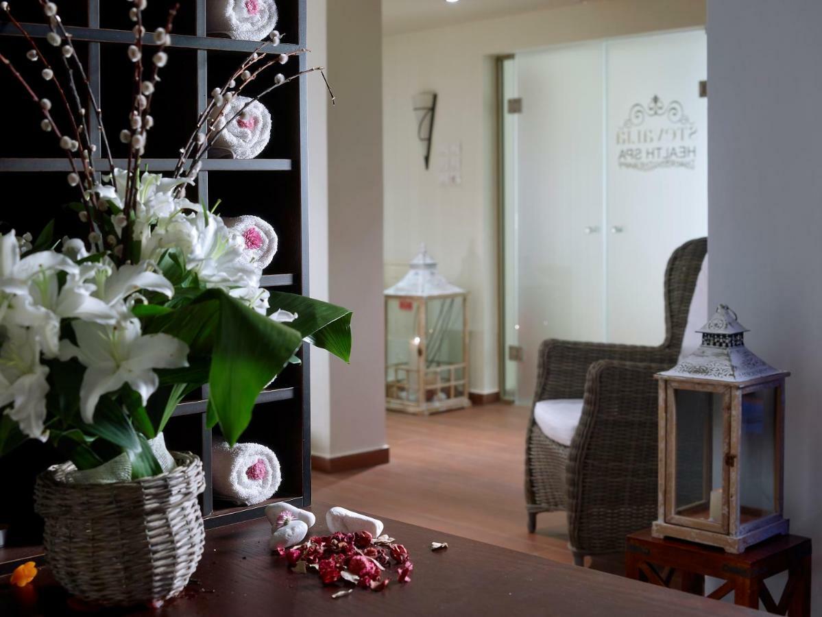 Stevalia Hotel & Spa Katochori エクステリア 写真